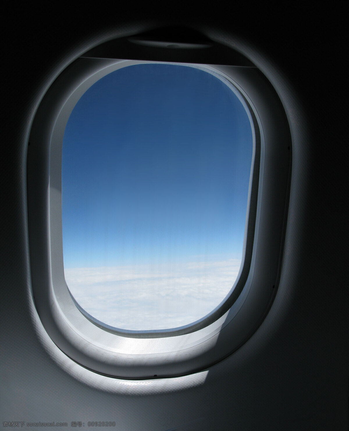 飛機(jī)機(jī)艙視窗 民航 航空 客艙 機(jī)艙 云上高空 窗外世界 藍(lán)天 旅行 舒適 明亮 航空類攝影 交通工具 現(xiàn)代科技