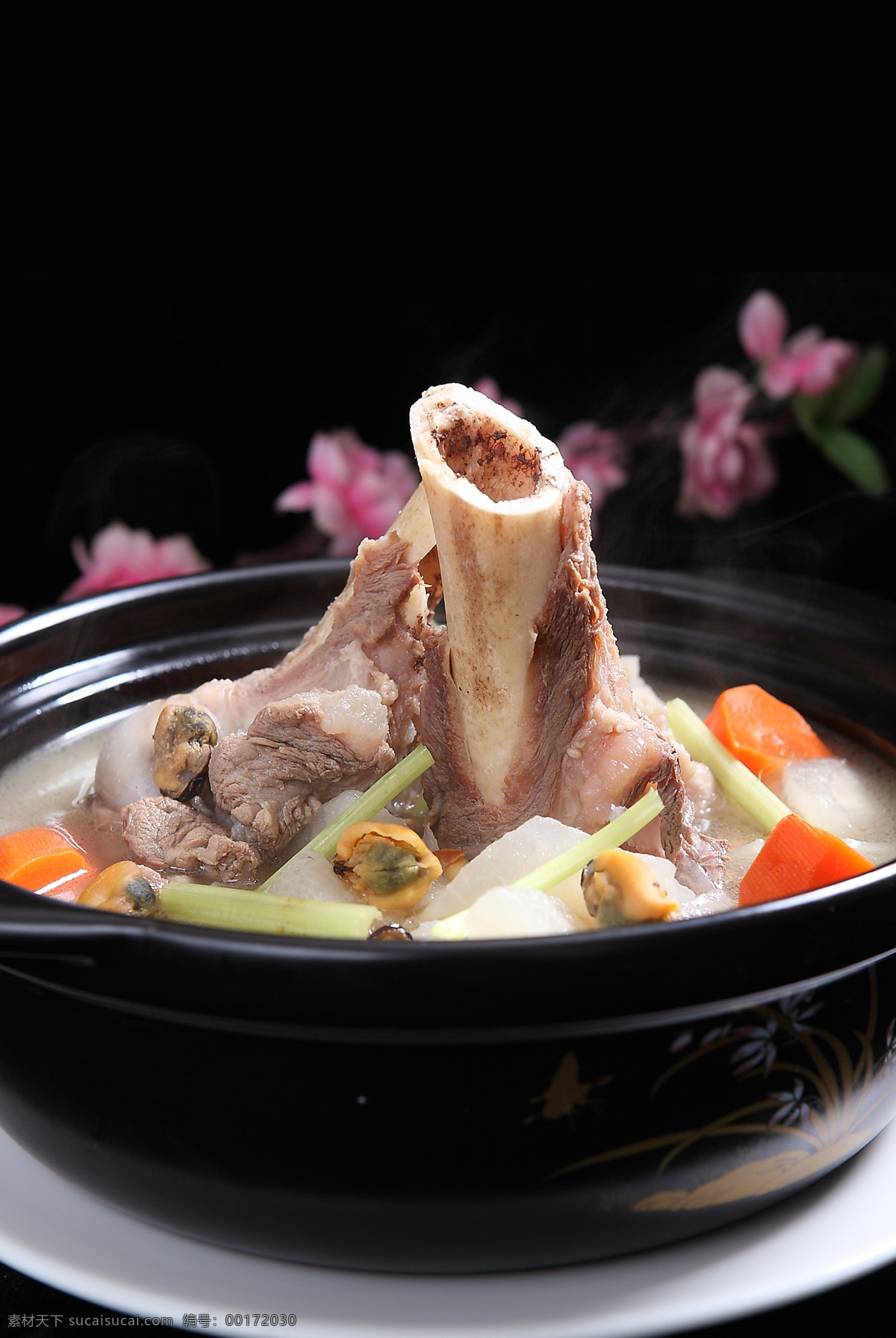 筒子骨湯 筒子骨 湯 骨頭湯 大骨湯 美食 餐飲美食 傳統(tǒng)美食