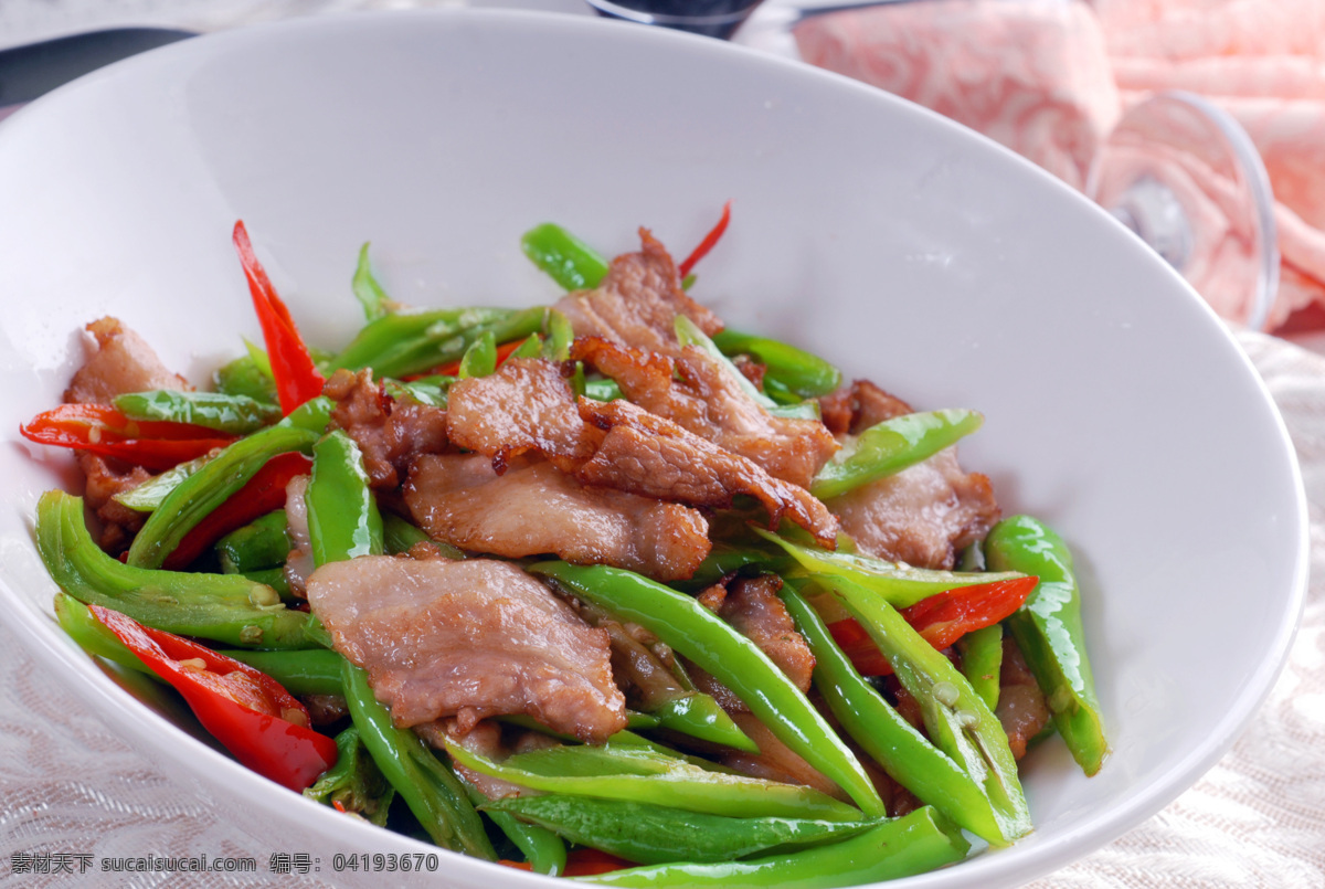 農(nóng)家小炒肉 農(nóng)家 小炒肉 五花肉 青紅尖椒 美食 美味 佳肴 菜圖 餐飲美食 傳統(tǒng)美食