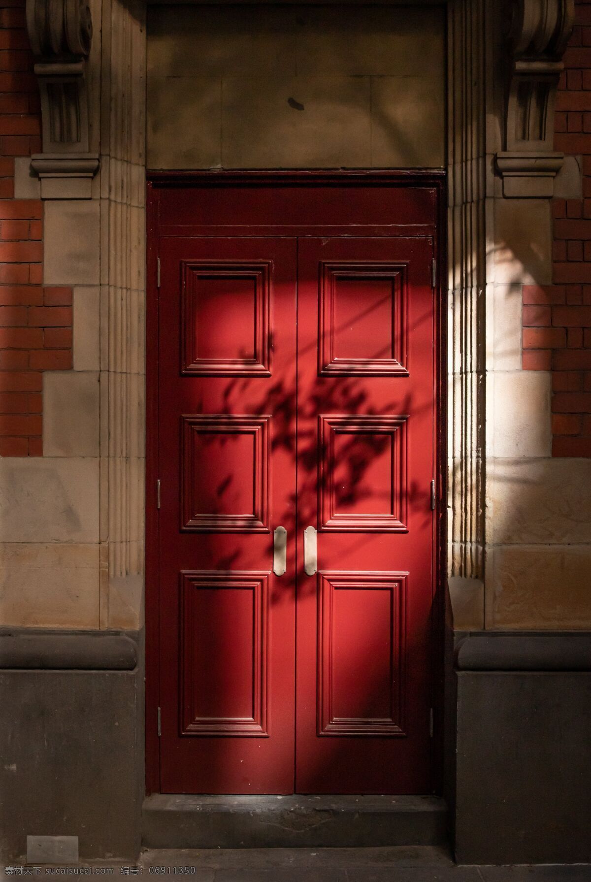 中国红图片 中国红 红色门素材 红色门框大门 红色大门素材 红色建筑背景 海报素材 易拉宝素材 红色 设计素材 喜庆元素 大红设计元素