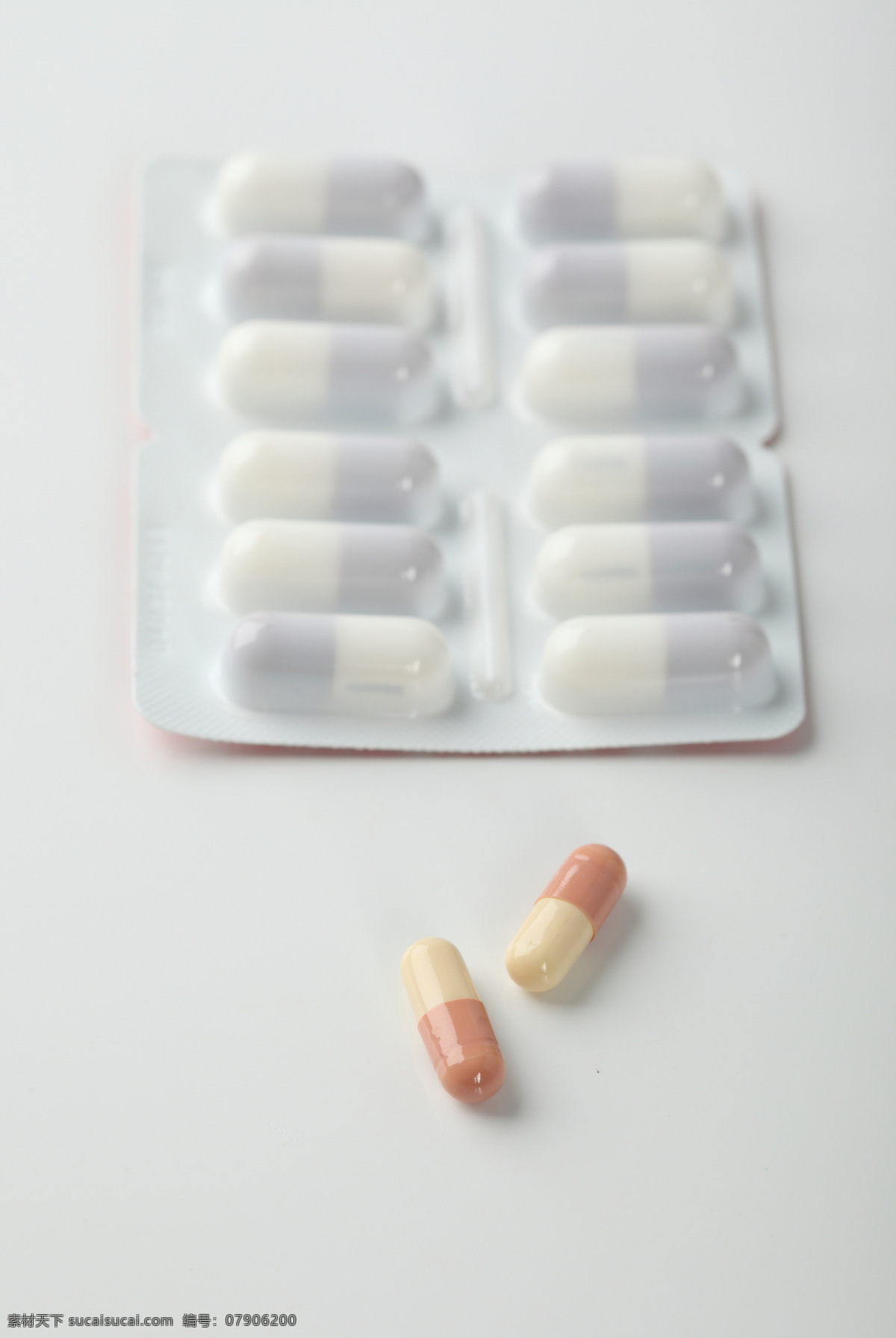膠囊 西藥 現(xiàn)代科技 藥片 藥品 藥丸 醫(yī)療護理 保健藥 矢量圖 日常生活
