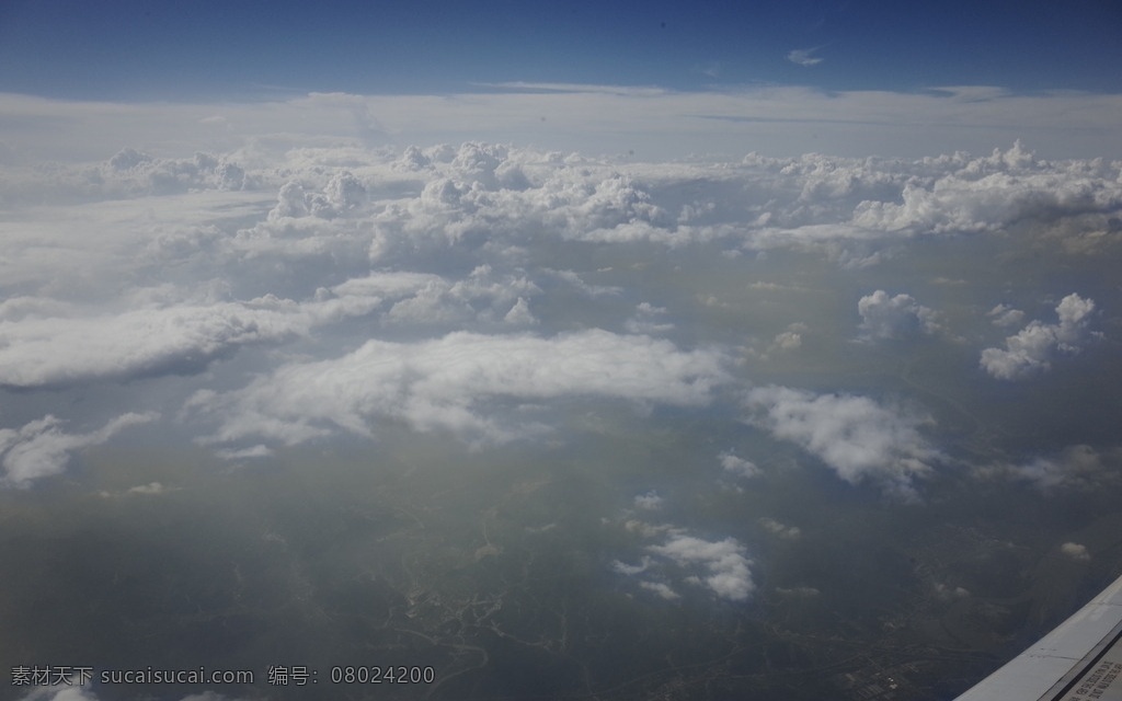 客機(jī)上 藍(lán)天 云 俯瞰 云霧 自然景觀 自然風(fēng)景