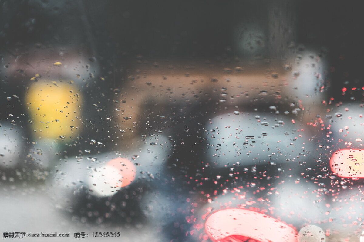 雨夜 雨窗 窗戶 朦朧 雨 水珠玻璃 水珠 水滴 雨滴 雨珠 玻璃 雨天 下雨天 下雨 雨水 雨滴背景 風 雷 電 云 自然景觀
