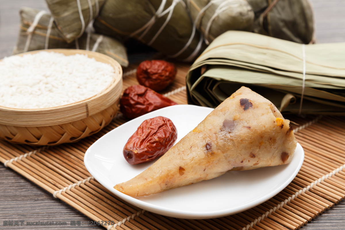 端午節(jié) 美食 粽子 端午節(jié)粽子 粽葉 端午節(jié)插畫(huà) 五彩繩 端午節(jié)字體 端午節(jié)海報(bào) 粽 端午節(jié)活動(dòng) 背景 白底粽子 龍舟 父愛(ài)如山 端午海報(bào) 尖角粽 端午 糯米 美味 咸鴨蛋棕 粽子素材 包粽子 粽子葉 吃粽子 傳統(tǒng) 食欲 錐形 角黍 端午展板 端午背景 端午放假 端午素材 竹葉 傳統(tǒng)粽子 棗 肉粽 餐飲美食 傳統(tǒng)美食