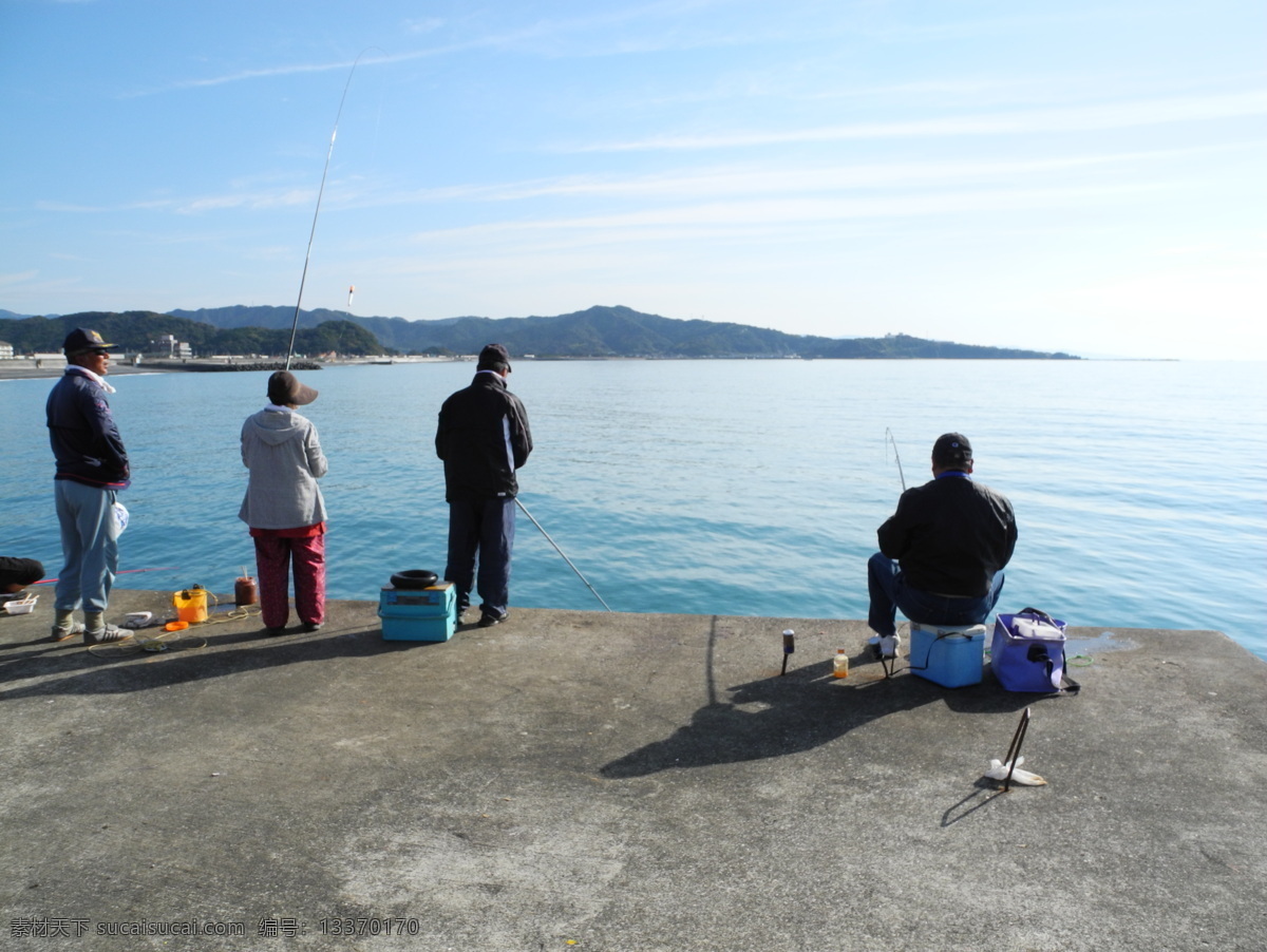 钓鱼的人们 钓鱼 垂钓 海钓 海边钓鱼 钓鱼人 旅游摄影 国外旅游