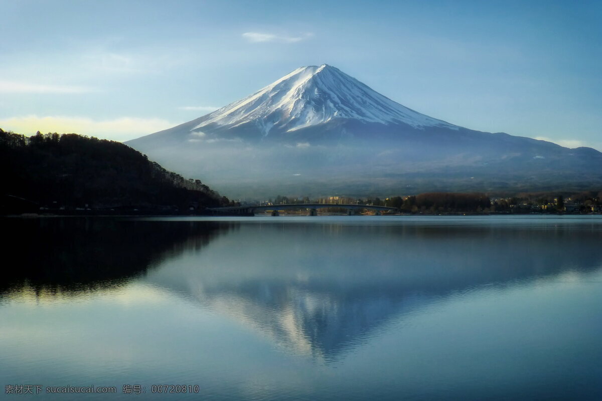 日本 富士山 名山 雪山 山峰 山脉 日本富士山 山峦 湖泊 倒影 雪景 冰雪融化 白雪 远山 日本风光 日本文化 日本特色 日本旅游 日式 日餐 自然景观 山水风景