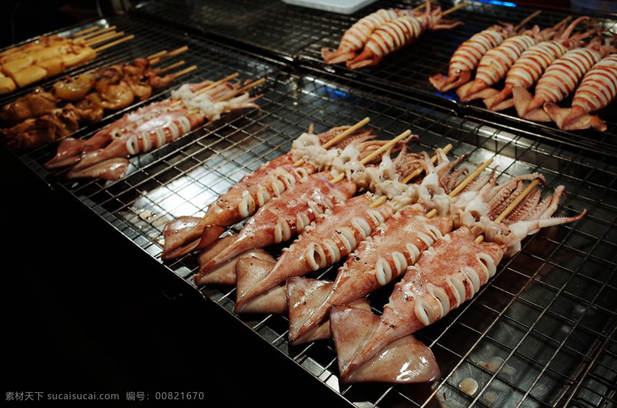 鱿鱼 烧烤 烤肉 烤串 烤乳猪 烤猪 烤猪排 烤猪蹄 烤蔬菜 烤虾 烤鸡 烤鸡肉 烤肠 腊肠 肉串 麻辣烫食材 美食