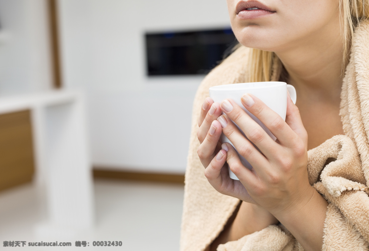 发烧 感冒 人物 感冒的男士 生病 难受 吃药 心情 感冒的女孩 家庭人物 国外人物 人物图库 日常生活