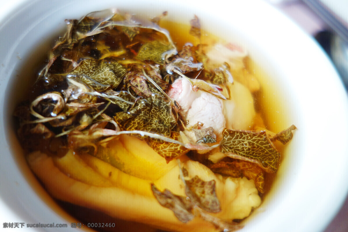 金线莲炖水鸭 金线莲 炖品 水鸭 汤 盅 餐饮美食 传统美食