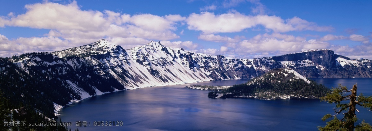 雪山 湖水 蓝天 白云 美景 郊外 雪峰 景色 雪山风光 全景图 自然景观 自然风景