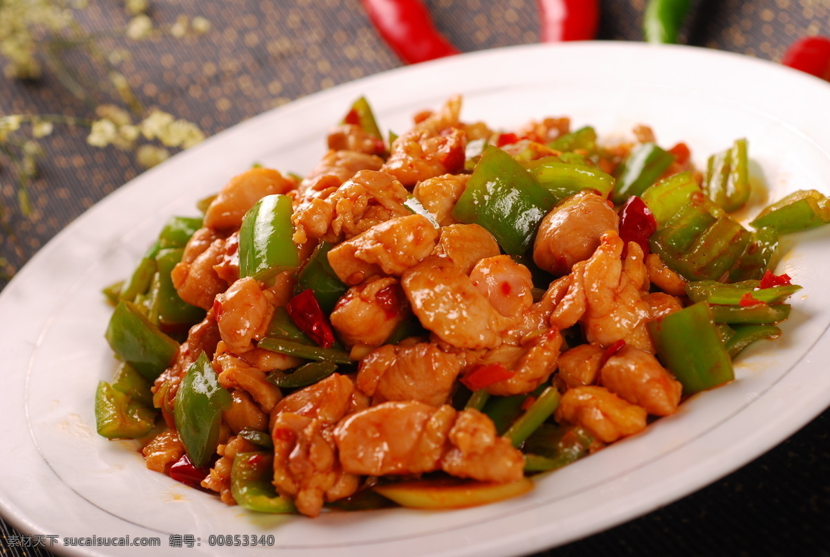 辣子鸡丁 鸡丁 鸡肉 辣椒 传统美食 餐饮美食