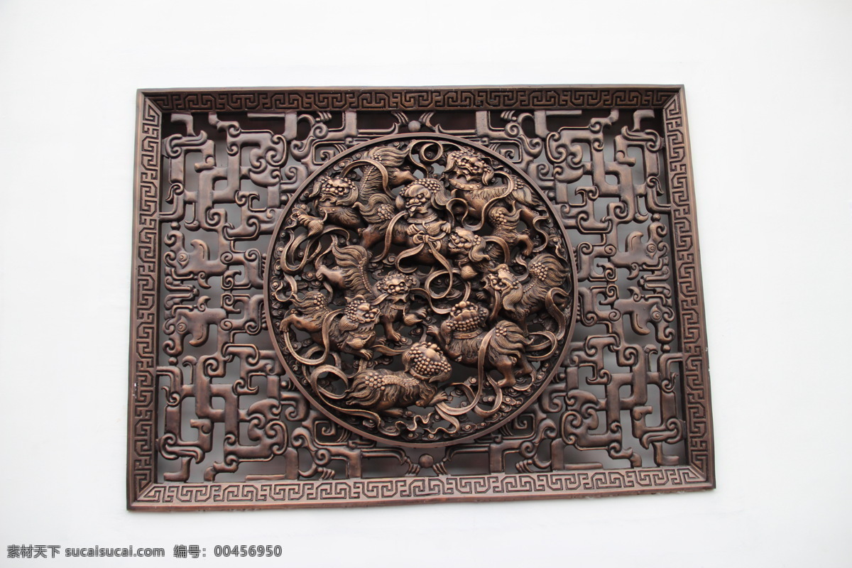 中式镂空铜雕 中式 镂空 铜雕 狮子 浮雕 传统文化 文化艺术