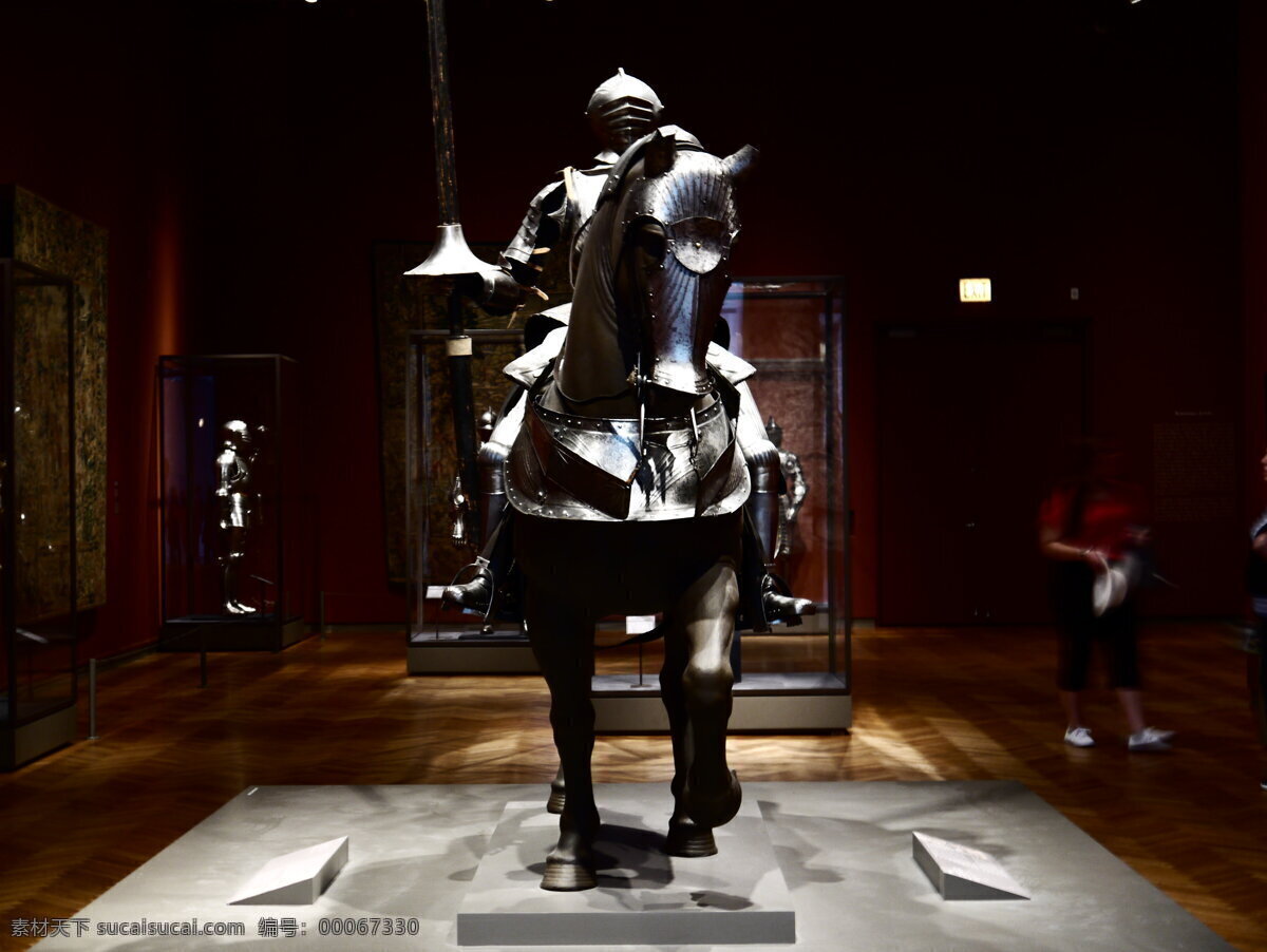 威武 中世纪 重 装 骑士 盔甲 战马 十字军 铠甲 骑兵