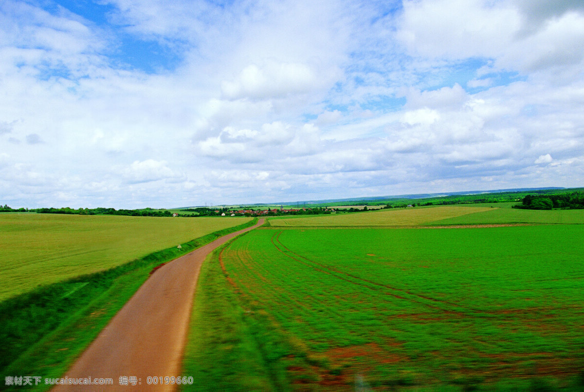 比利时风情 异域 旅游 人文 景观 空旷 草地 公路 蓝天 白云 旅游摄影 国外旅游 摄影图库