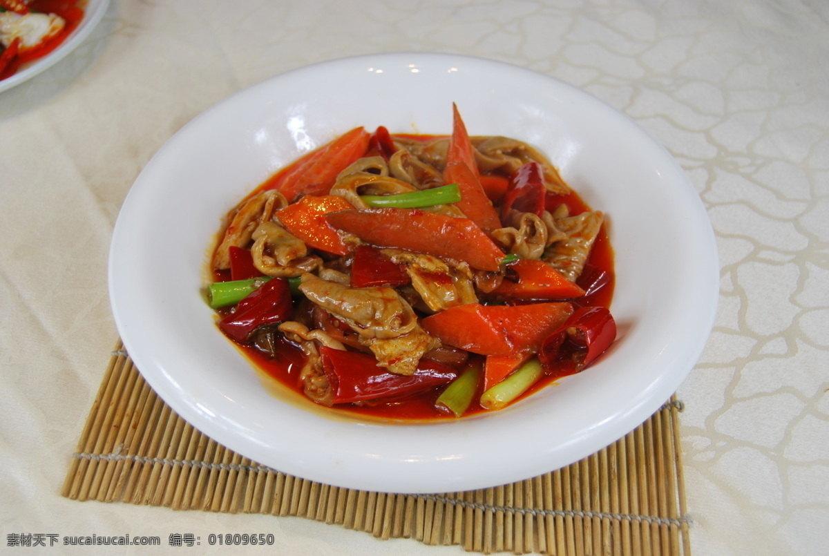 川式烧肥肠 烧肥肠 辣炒肥肠 川菜 中式菜肴 中餐 餐厅菜谱 中华美食 传统美食 餐饮美食