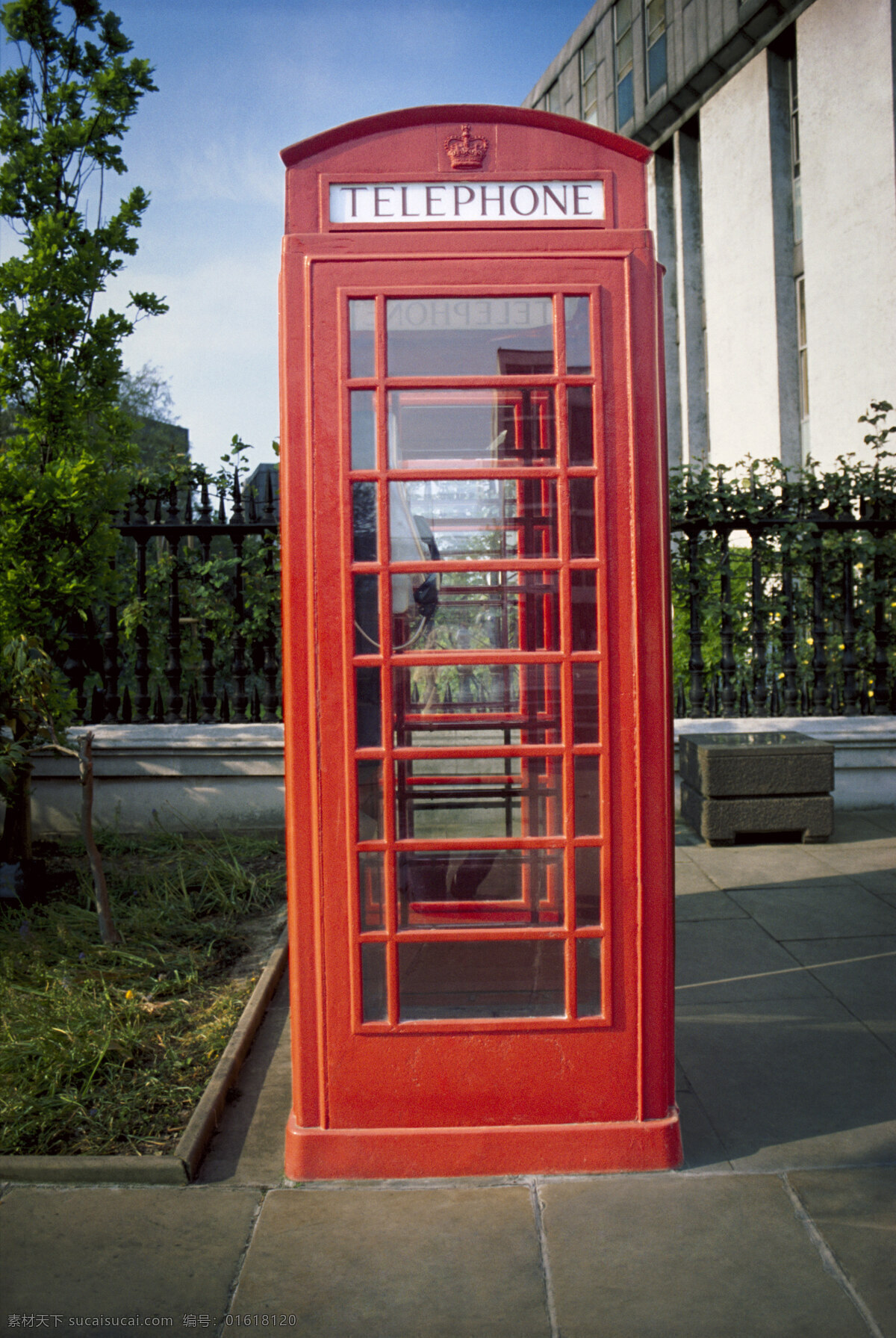 电话亭 城市 城市建筑 城市标识 英国 伦敦 现代城市 街边 城市风光 环境家居