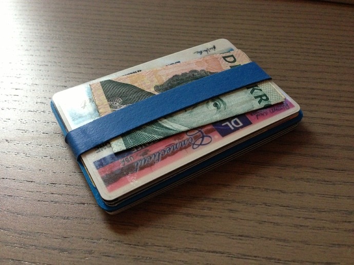 橡胶 带 卡 钱包 信用卡 3d打印模型 艺术时尚模型