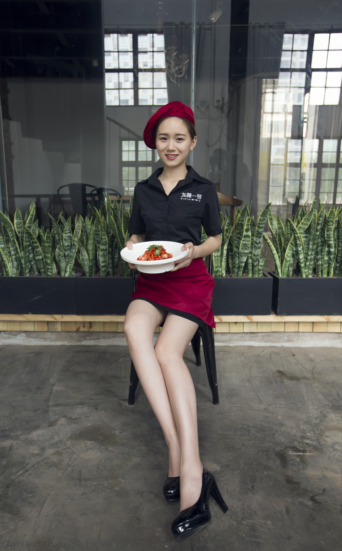 餐厅 美女 服务员 员工 龙虾 红裙 红帽 气质 长腿 人物图库 女性女人