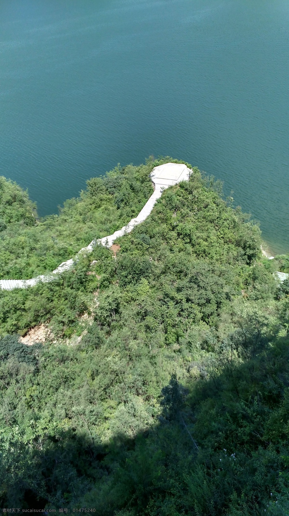 观星台 神秘 自然 绿色 湖水 山峰 俯视 自然景观 山水风景