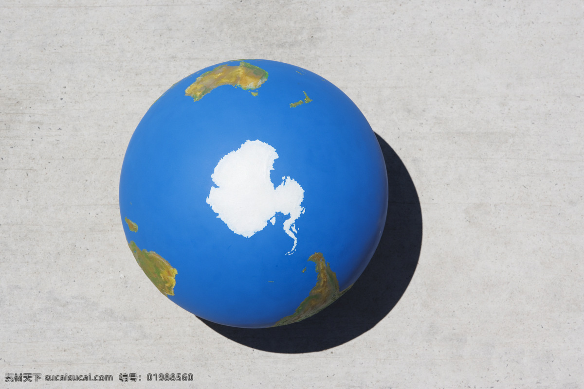 蓝色 地球 高清 摄影图片 商务 金融贸易 全球化 世界地图 高清图片 创意设计 创意摄影 广告设计素材 影子 地球素材 商业素材 地球图片 环境家居