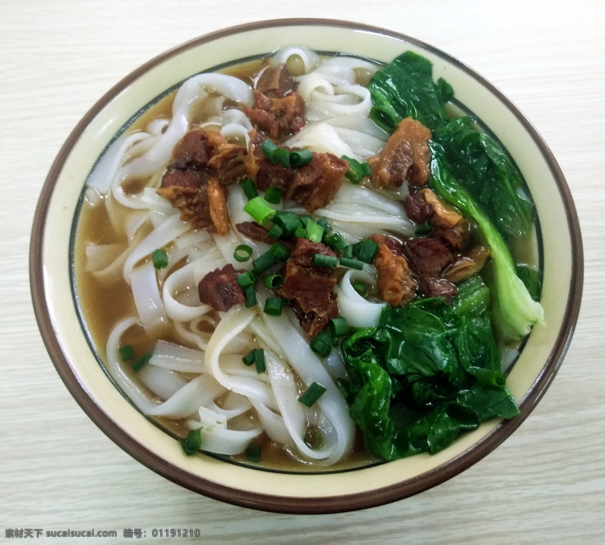 牛腩河粉 牛腩粉 牛腩汤粉 传统美食 特色菜 美食图片 餐饮 美食照片 餐饮美食