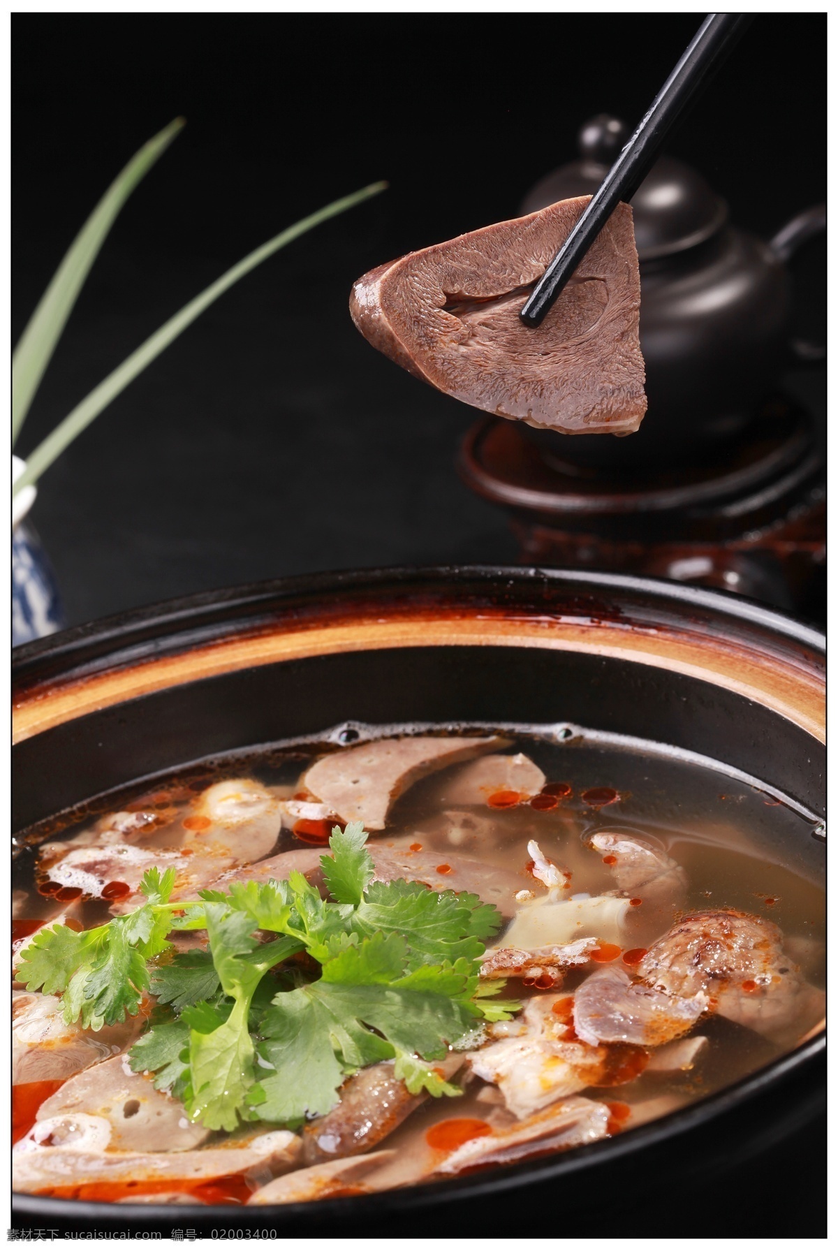 砂锅羊杂 砂锅 砂锅煲 煲菜 砂锅菜 特色砂锅 美味砂锅 招牌砂锅 美食 菜 餐饮美食 传统美食 黑色