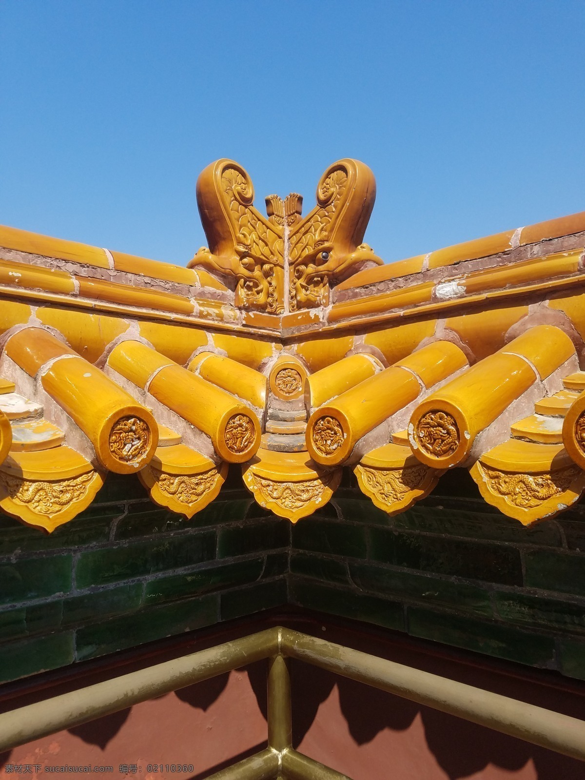 宫墙 墙角 琉璃瓦 金色屋顶 万寿山 旅游摄影 人文景观