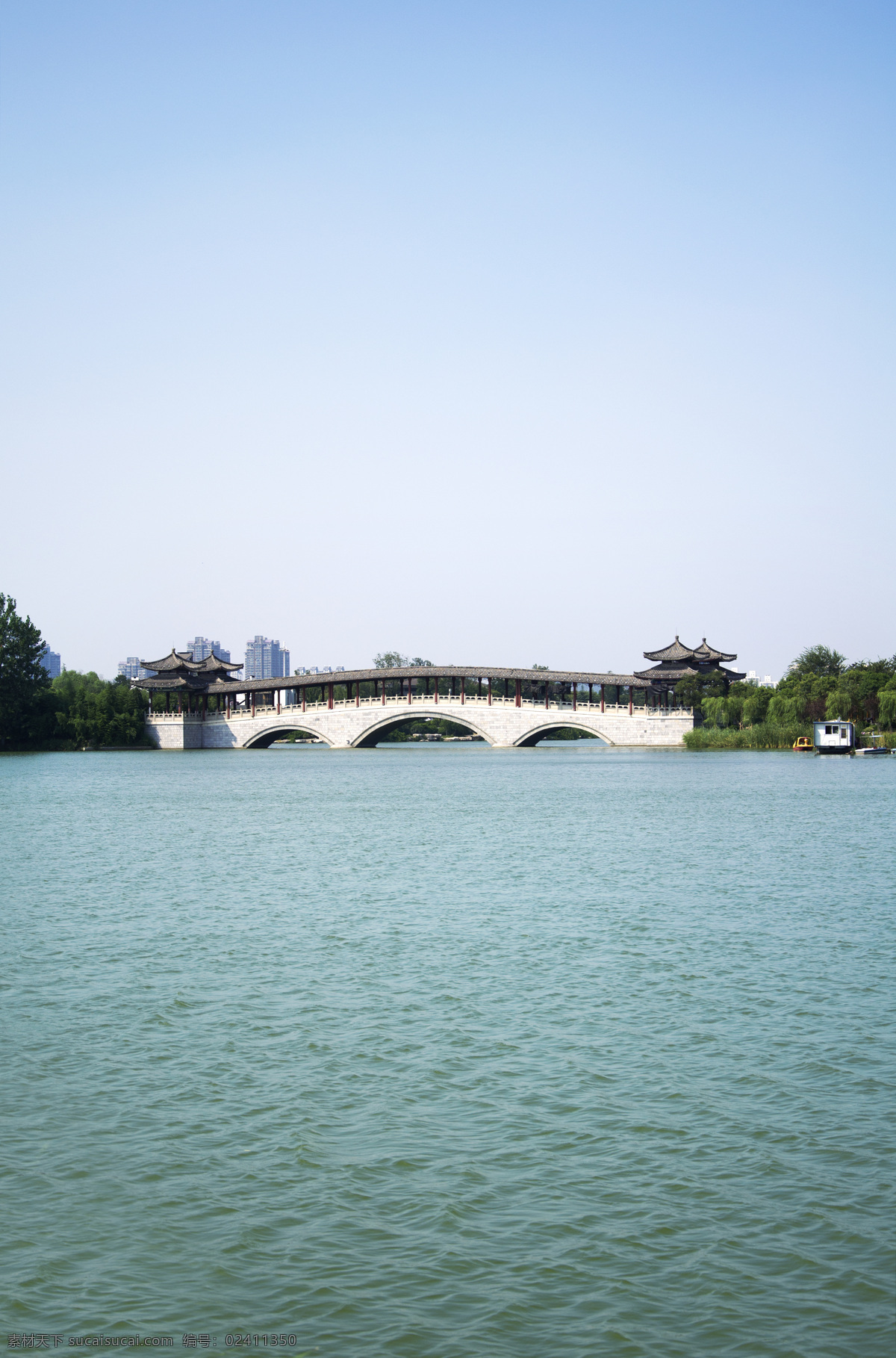 拱桥远景 徐州 云龙湖 南湖 风和日丽 湖面 远景 拱桥 大好河山 旅游摄影 国内旅游