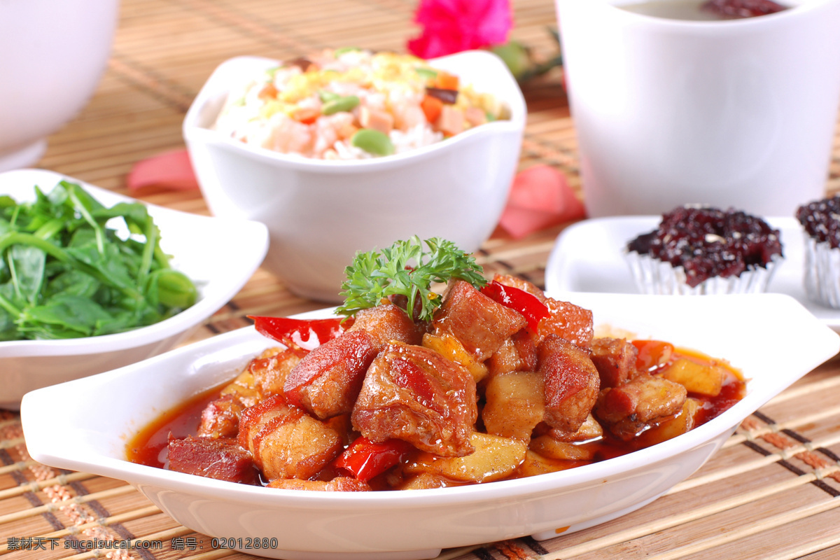 式红烧肉套饭 美食 传统美食 餐饮美食 高清菜谱用图