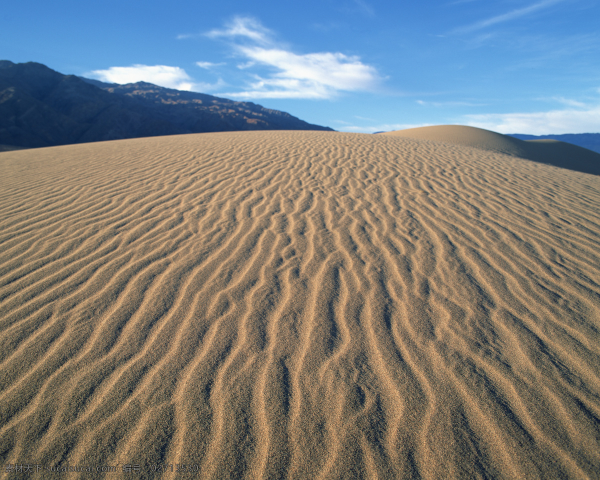 沙漠05 白云 绿洲 沙漠 沙滩 天空 高清 背景素材 素材图片 灰色