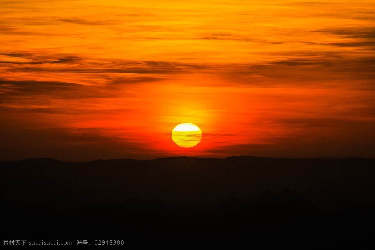 日出图片 日出 朝阳 朝霞 夕阳 晚霞 阳光 霞光 山脉 远山 山峰 天空 白云 云朵 云海 风景 自然景观 自然风景