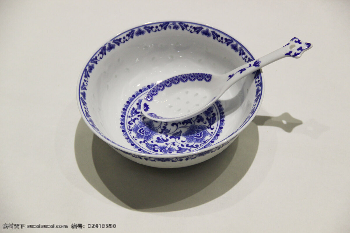 青花 玲珑 瓷 餐具厨具 餐饮美食 瓷器 青花瓷器 青花玲珑瓷 psd源文件