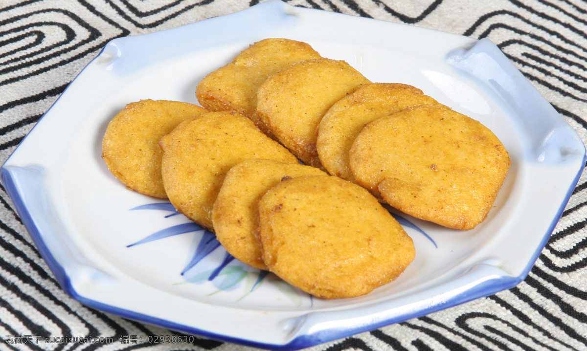 农家一锅炖 一锅炖 大饼子 玉米饼子 特色饼子 特色菜 餐饮美食