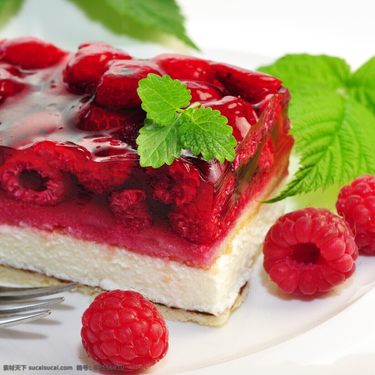 红色树莓蛋糕 红色 树莓 蛋糕 食物 美食 其他类别 餐饮美食 白色