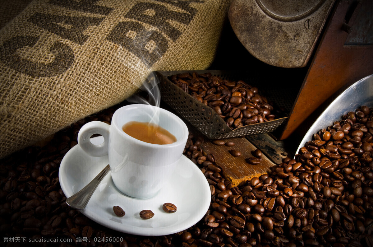 飘香 热 咖 咖啡豆 背景 画面 咖啡杯 热咖啡 休闲时光 咖啡文化 时尚 背景画面 清晨时光 享受时光 咖啡图片 餐饮美食