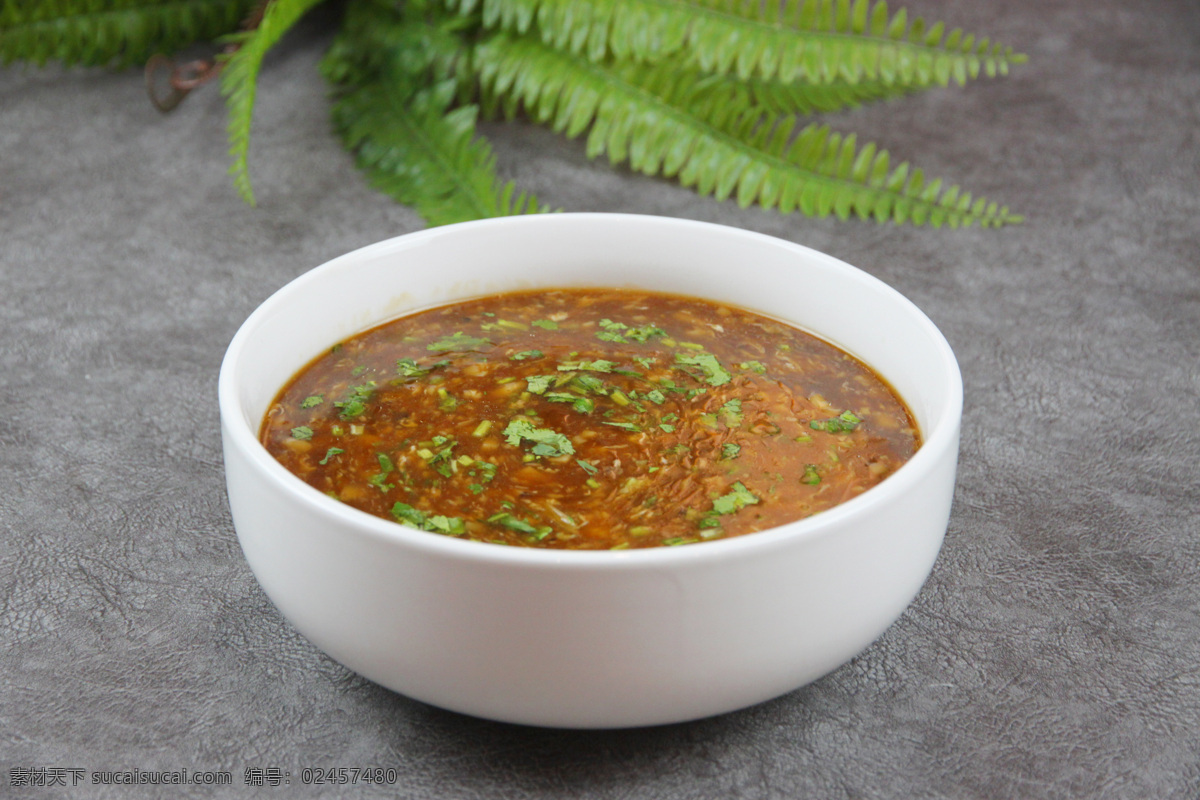 西湖牛肉羹 汤羹 牛肉羹 西湖牛肉 酸辣牛肉羹 西湖牛肉汤 菜品图片 餐饮美食 传统美食