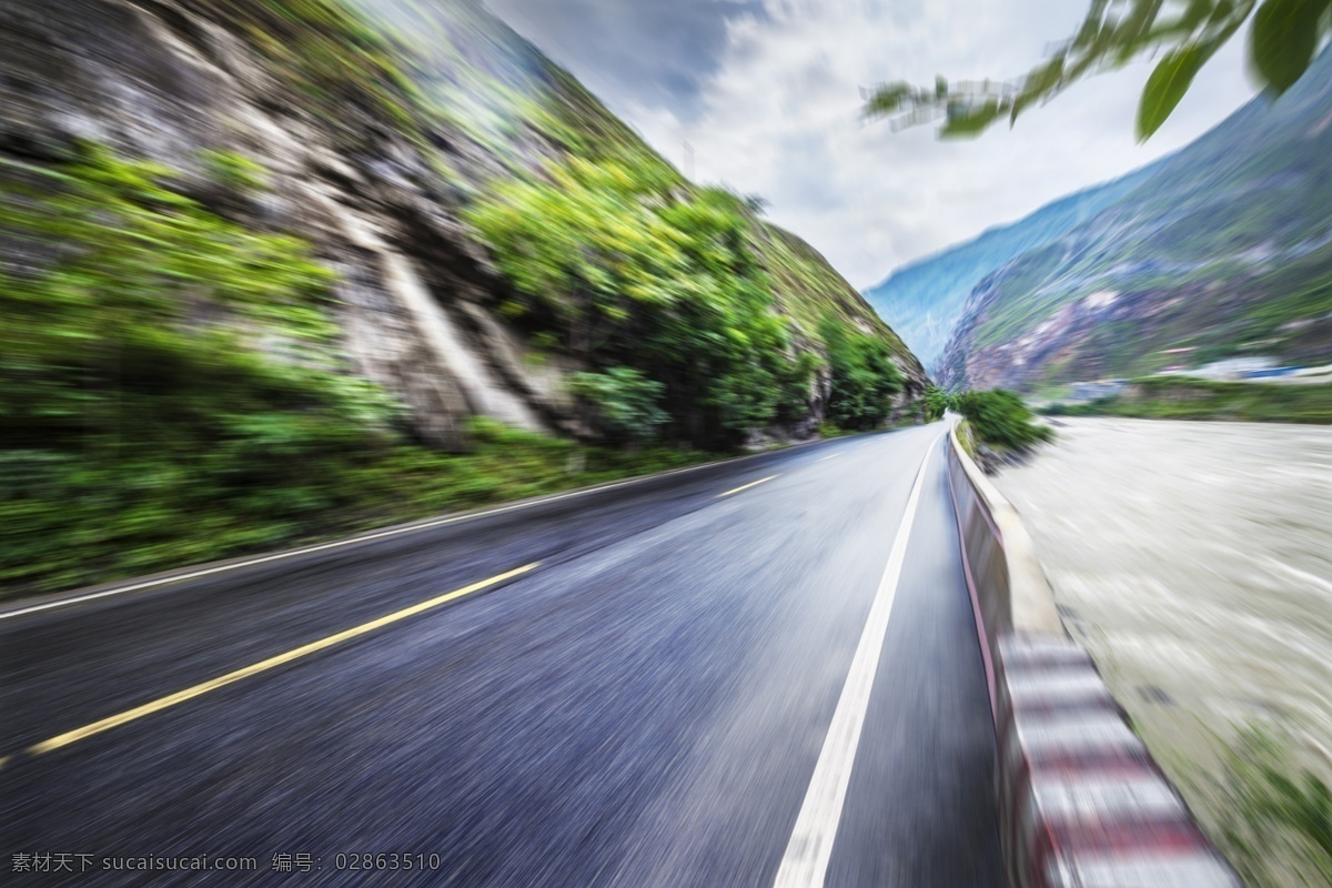 公路 山路 柏油路 林间山路 郊区公路 户外公路 汽车广告背景 动感公路 旅游摄影 国内旅游 黑色