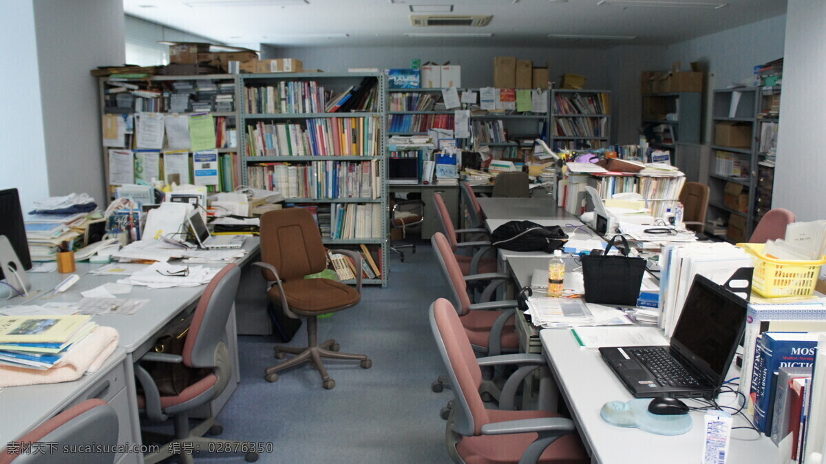 办公室 日本 工作 电脑 办公 学习办公 生活百科 灰色