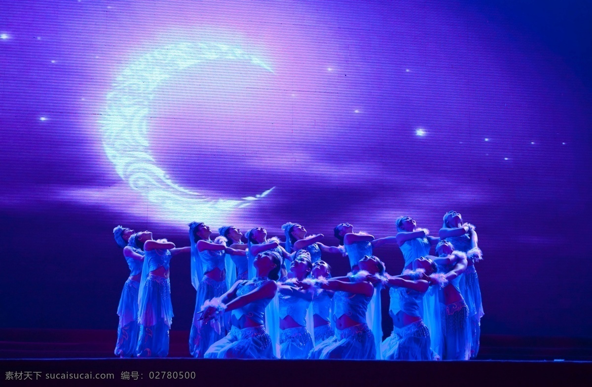 半 月 爬 上来 中国 少数 民族 歌舞 表演 舞蹈音乐 文化艺术