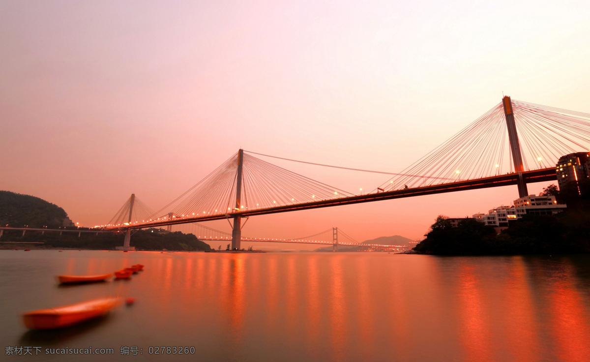 城市夜景 香港 晚霞 拉索桥 海 船只 倒影 高清 建筑摄影 精美 大图 世界 著名 标志性 建筑 风光摄影 建筑园林