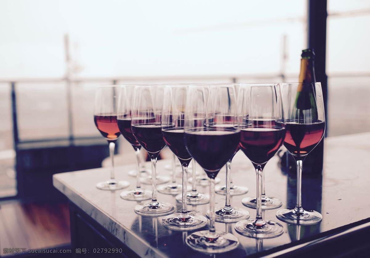 酒会 红酒 很多 高脚杯 名牌 酒桌 旅游摄影 国外旅游