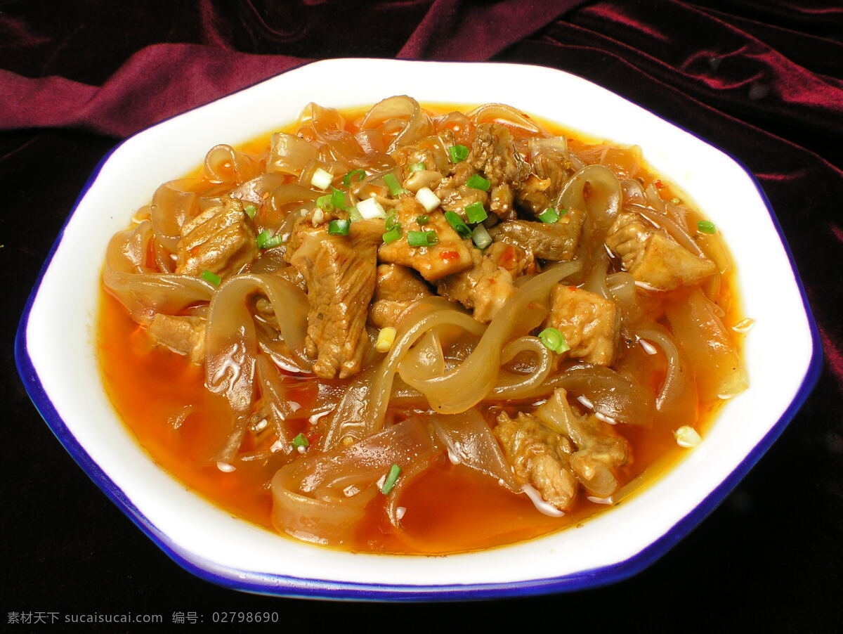 宽粉炖牛肉 中式菜肴 中餐 餐厅菜谱 中华美食 餐饮美食 传统美食