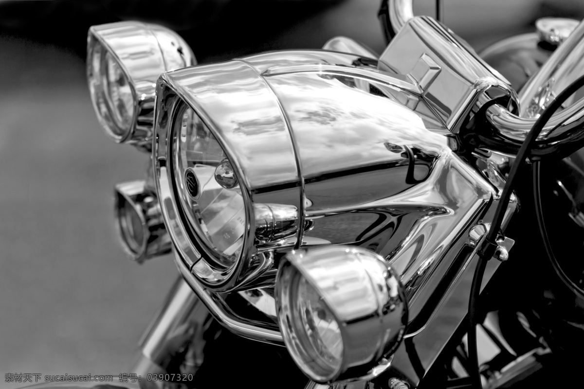 照明灯 摩托车 速度感 摩托车灯 车辆 交通工具 其他类别 现代科技