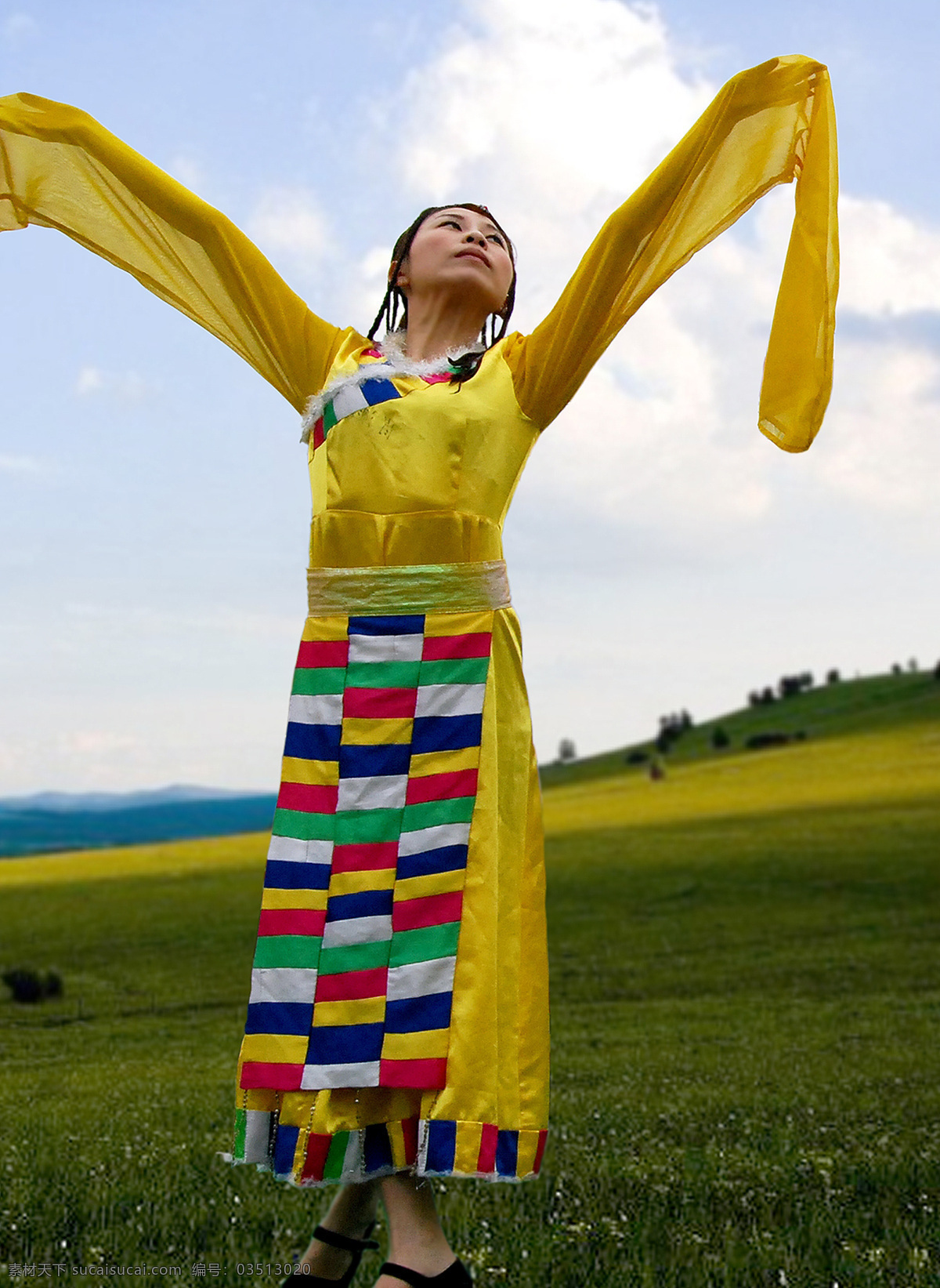 卓玛 草原 传统文化 合成图片 抠图 蓝天白云 文化生活 文化艺术 舞蹈 少数民族舞蹈 psd源文件