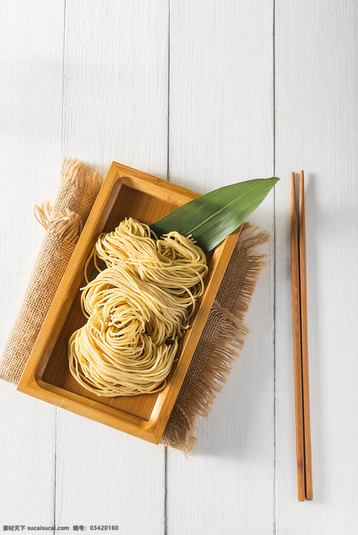 手工面条 传统 美味 食材 新鲜 手工 面条 餐饮美食 食物原料