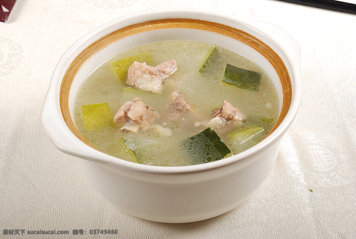 带 皮 冬瓜 排骨汤 菜谱 蔬菜美食 菜品 菜式 美食 湘菜 农家菜 家常菜 特色菜 中餐 餐饮 传统美食 摄影图 摄影食物原料 舌尖上的中国 餐饮美食