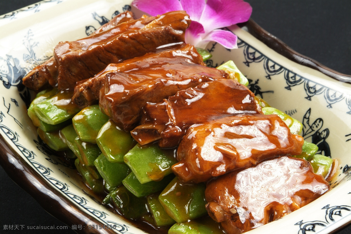 排骨炖油豆角 东北特色菜 餐饮美食 传统美食 摄影图库