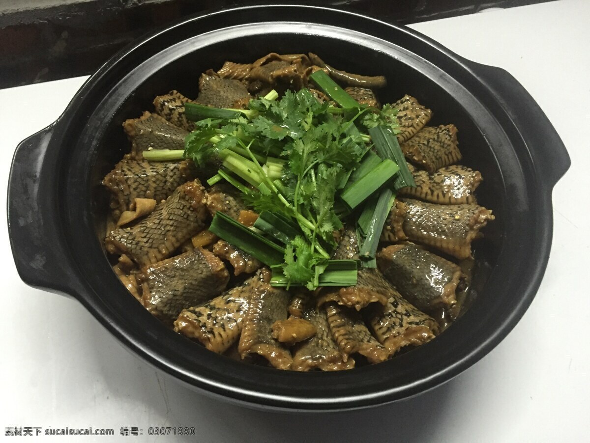焖蛇煲 焖蛇 蛇煲 焖水律 水律 火锅 中餐 餐饮美食