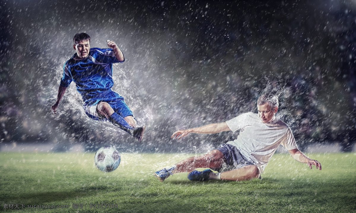 踢 足球 两个 男人 草地 草坪 场地 运动 健身 比赛 体育运动 生活百科