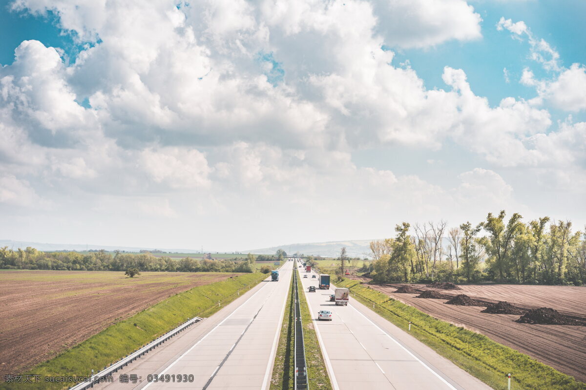 笔直 乡村 公路 唯美 笔直公路 乡村公路 唯美公路 蓝天 天空 白云 云朵 水泥路 道路建设 风景图 自然景观 自然风景